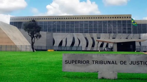 [STJ confirma que plano de saúde deve cobrir tratamento contra obesidade prescrito por médico]