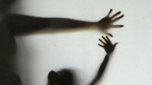 [Senado aprova projeto que endurece penas para crimes sexuais contra vulneráveis; texto segue para sanção]