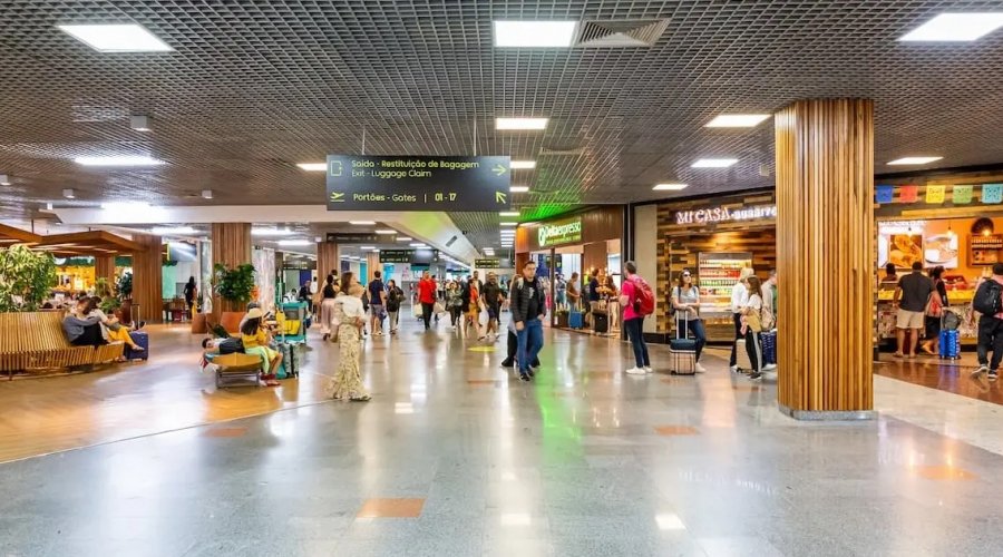 [Aeroporto de Salvador projeta maior alta temporada da sua história para 2025/2026]
