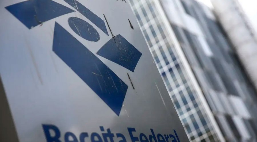 [Receita alerta para falsas cobranças com nome e CPF do contribuinte]