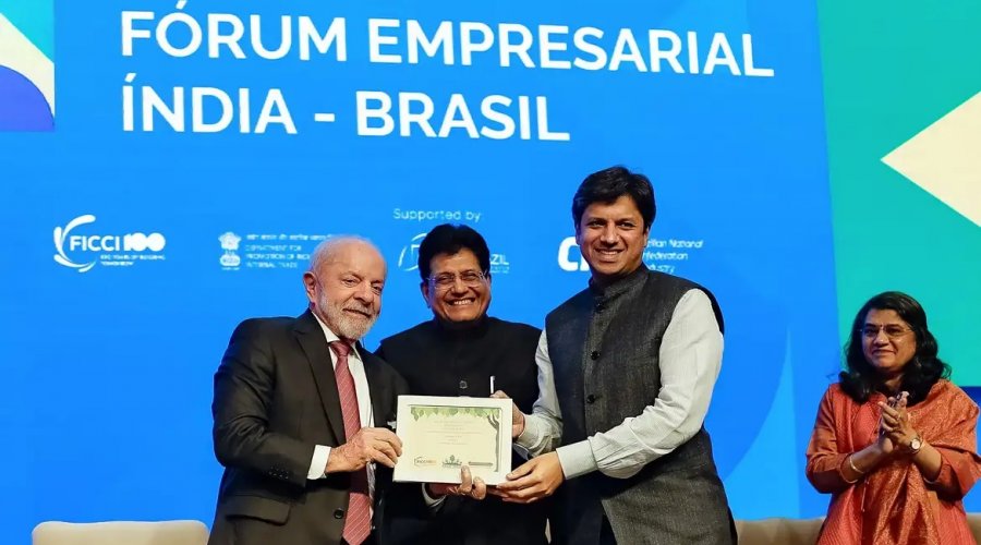 [Embraer firma acordo para instalar linha de montagem na Índia]