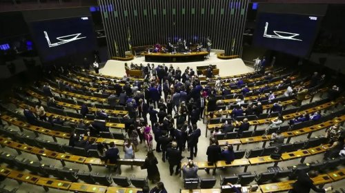 [Câmara dos Deputados aprova tratado comercial entre Mercosul e União Europeia]