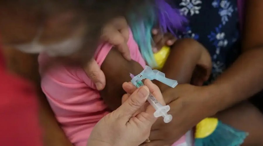 [Bahia registra mais de 1,4 mil casos de meningite desde 2020 e aparece entre os estados com mais ocorrências no Nordeste]