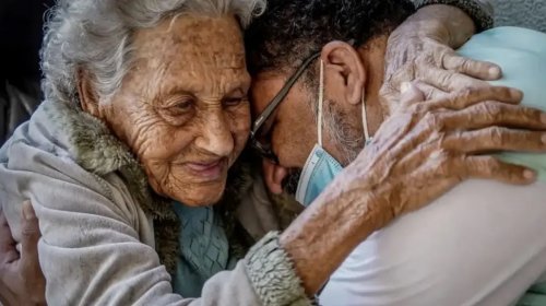 [Novo medicamento contra Alzheimer começa a ser vendido no Brasil em junho]