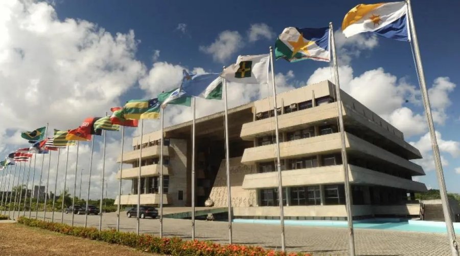 [PEC na AL-BA propõe alteração na data de posse do governador da Bahia]