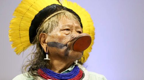 [Internado, cacique Raoni tem saúde estável e respira sem aparelhos]