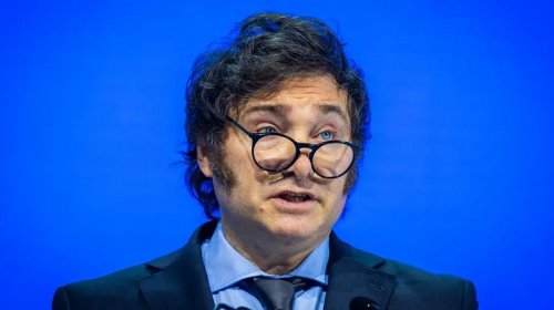 [Milei atribui críticas à Argentina à oposição e fala em campanha internacional]