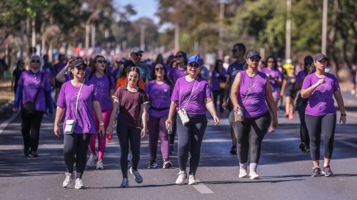 [Caminhadas buscam conscientizar população sobre lipedema]