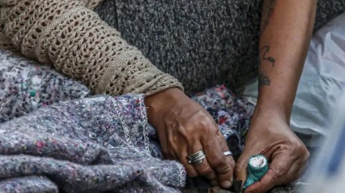 [Além do Vício: Falta de estrutura e preconceito dificultam políticas de redução de danos na Bahia]