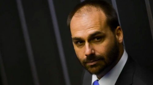 [STF condena Eduardo Bolsonaro por difamar deputada Tábata Amaral]