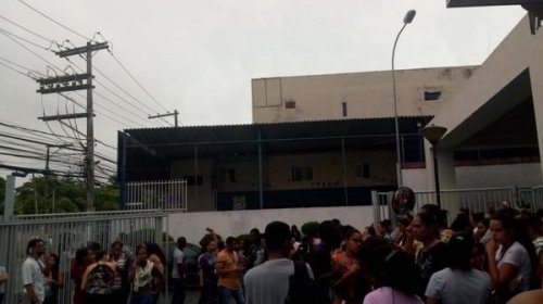 [Vídeo: operadores de telemarketing temem pelo coronavírus e protestam em Salvador]